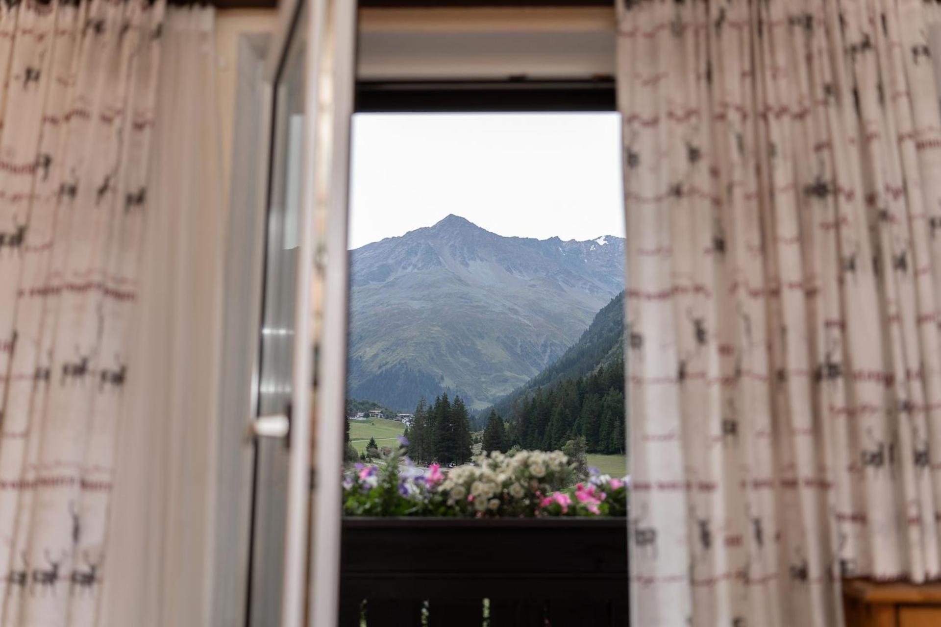 Bed and Breakfast Haus Margret Sankt Leonhard im Pitztal Exterior foto