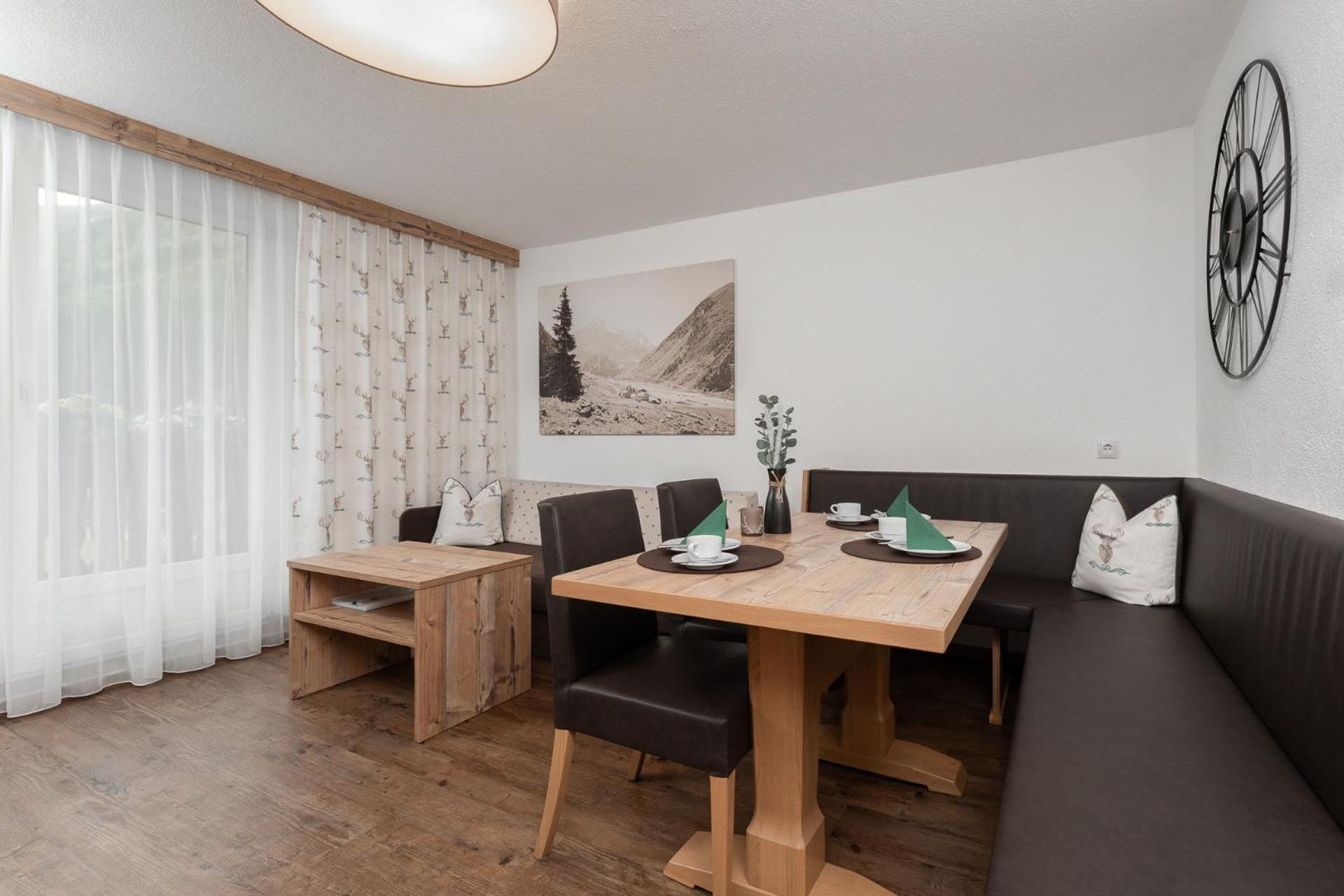Bed and Breakfast Haus Margret Sankt Leonhard im Pitztal Exterior foto