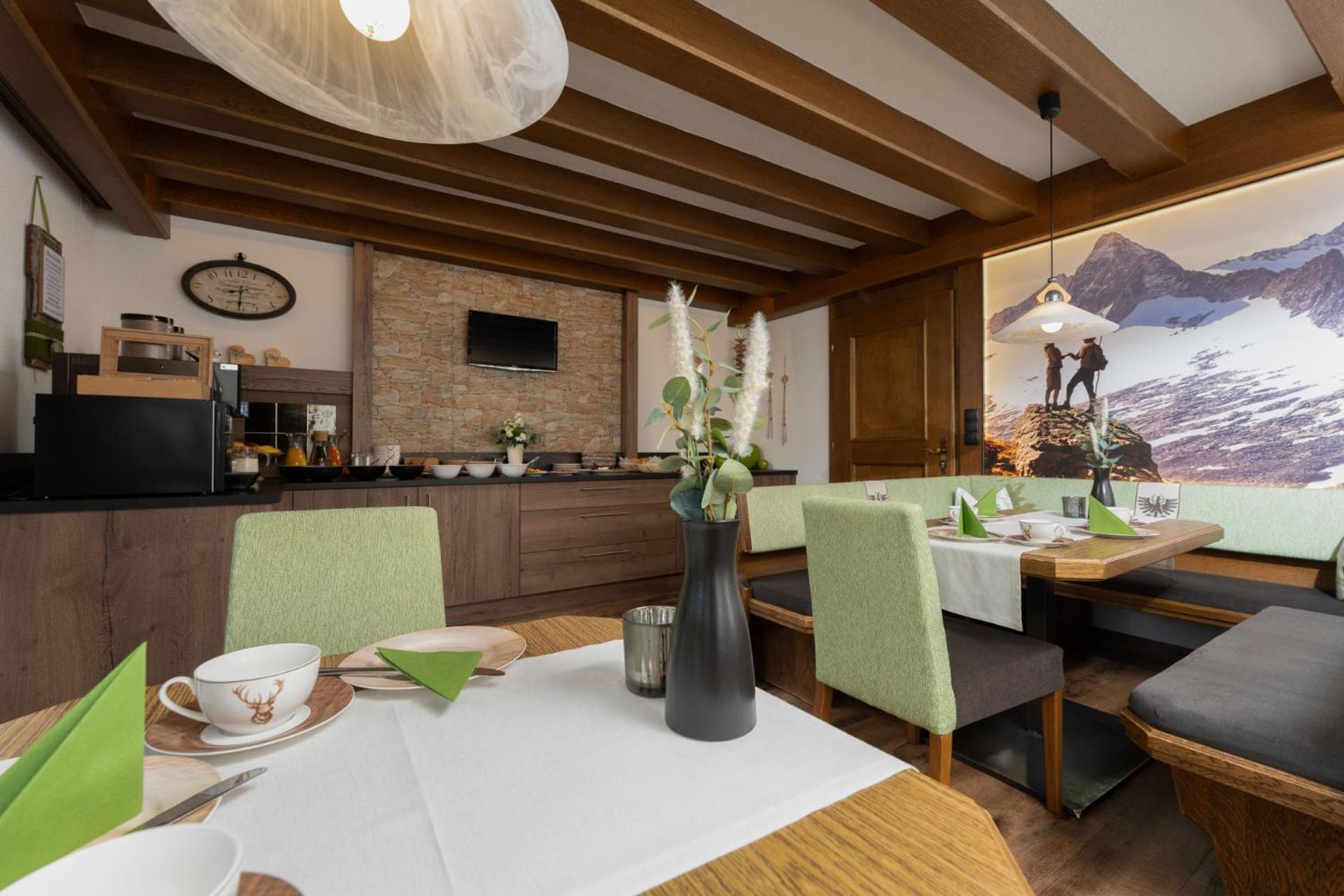 Bed and Breakfast Haus Margret Sankt Leonhard im Pitztal Exterior foto